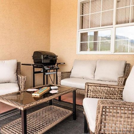 Cozy Fairmont Hot Springs 1Br Condo Exterior photo