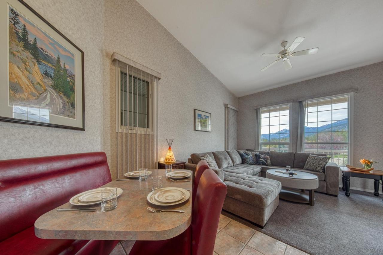 Cozy Fairmont Hot Springs 1Br Condo Exterior photo